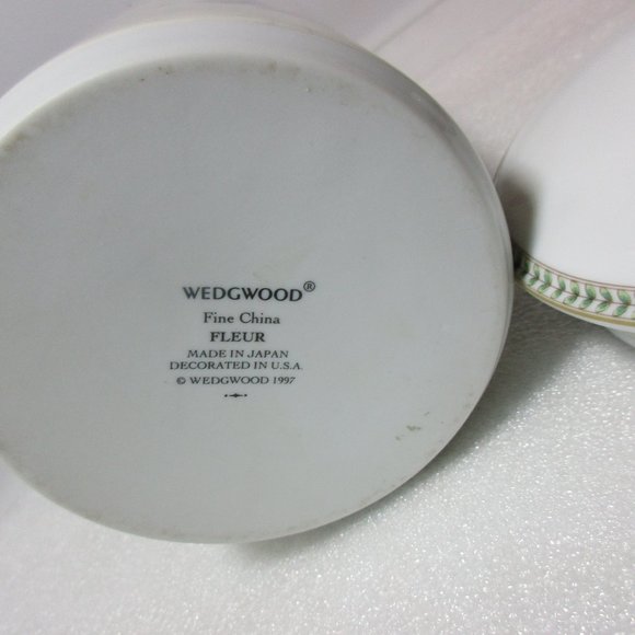Wedgwood China Floral Design Fleur Canister Jar - Picture 9 of 11